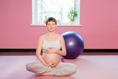 Pilates ideale in gravidanza per muscoli e respirazione